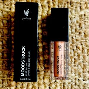 YOUNIQUE Moodstruck Liquid Eye Shadow